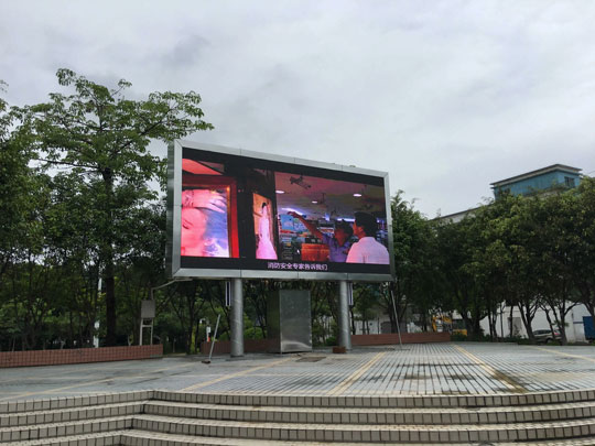 高清液晶戶外廣告屏城市營銷的未來趨勢(shì)