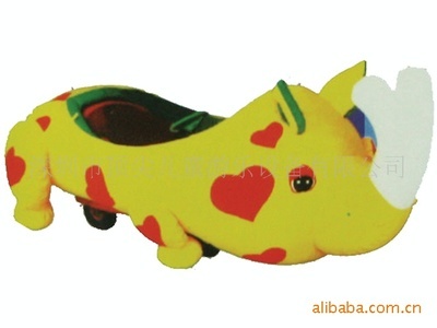 北京廣場新寵 充氣電瓶氣模玩具車，開啟游樂新體驗